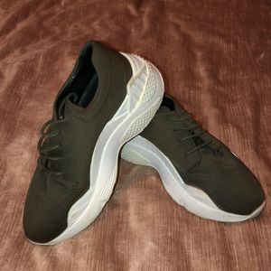 Jeffery Campbell sneakers